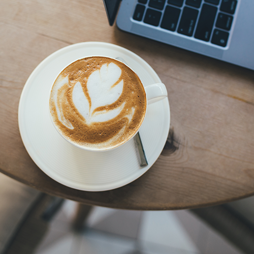Primer plano de una café.